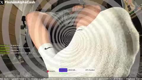 Snapshot of cashmastergrey chatting on 04/23/26, 04:24 Master Grey online show from 04/23/26, 04:24