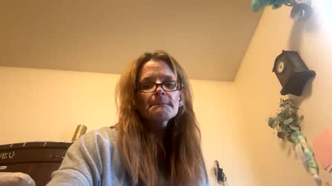 Snapshot of casidy1 chatting on 02/18/25, 06:15 casidy1 online show from 02/18/25, 06:15