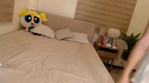 Snapshot of cassandra_delighty chatting on 02/08/26, 09:45 cassie online show from 02/08/26, 09:45