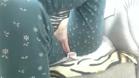 Snapshot of cassandra_joy chatting on 01/02/25, 07:23 Cassandra joy online show from 01/02/25, 07:23