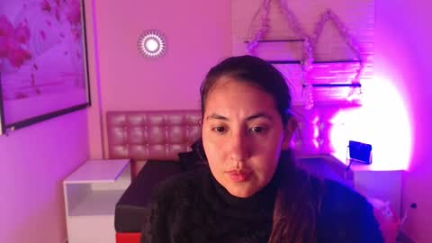 573215024606 online show from 10/03/25, 08:17