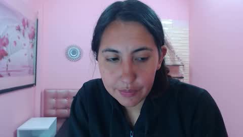 573215024606 online show from 11/01/25, 08:22