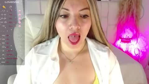 Snapshot of cassandraferran chatting on 06/16/26, 01:03 Cassandra online show from 06/16/26, 01:03