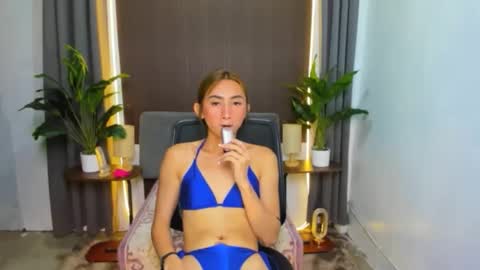 Snapshot of cassandrafoxxx chatting on 02/20/26, 06:41 cassandrafoxxx online show from 02/20/26, 06:41