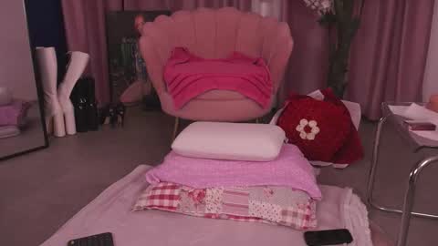 Cassy online show from 02/12/26, 05:24