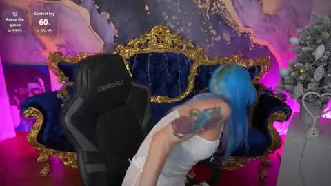 Snapshot of cassandrastars chatting on 02/10/26, 11:31 Cassandra online show from 02/10/26, 11:31