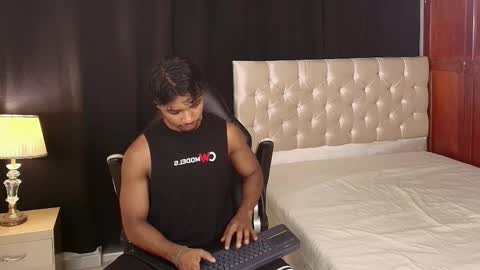 Snapshot of cassian_gold chatting on 02/22/26, 02:02 CASSIAN GOLD online show from 02/22/26, 02:02