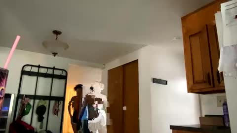 cassiecambridge online show from 11/24/25, 06:40