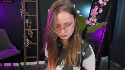 assie online show from 01/10/25, 08:59