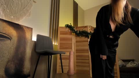 assie online show from 02/01/25, 06:32