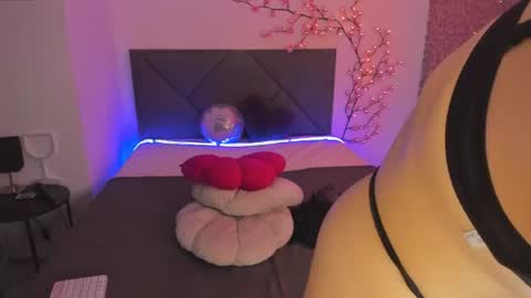 Cassie online show from 06/11/26, 05:49
