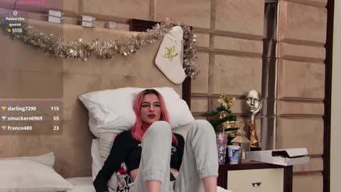 Cassie online show from 12/20/24, 01:58