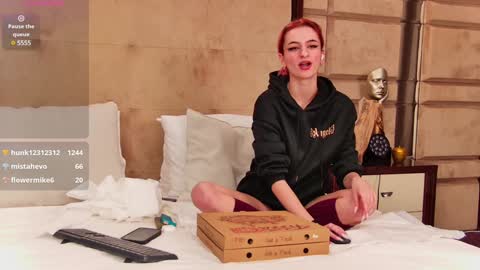 Cassie online show from 01/10/25, 01:42