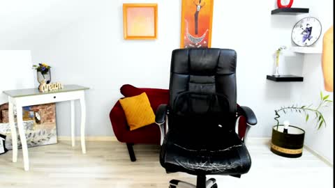 CassieJonas online show from 12/12/24, 10:45