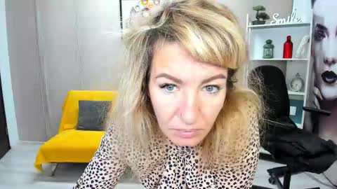 CassieJonas online show from 10/14/25, 03:18