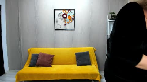 CassieJonas online show from 10/16/25, 03:18