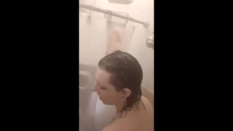 Snapshot of cassiemichelle chatting on 12/16/25, 01:49 Cassiemichelle online show from 12/16/25, 01:49