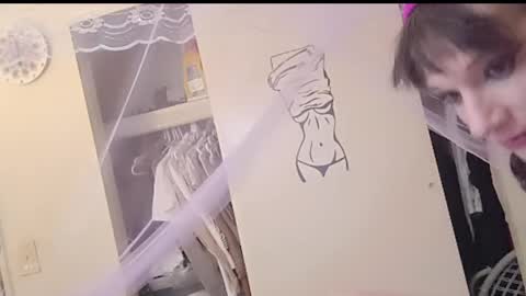 Cassiemichelle online show from 05/11/26, 04:04