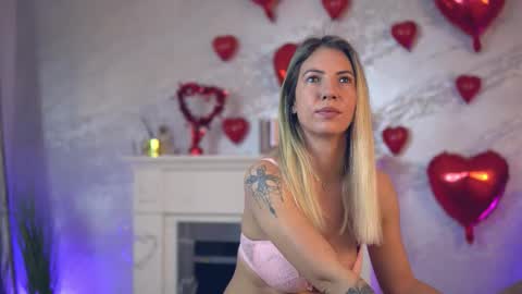 Snapshot of cassiemiles chatting on 02/18/26, 04:08 Cassi online show from 02/18/26, 04:08