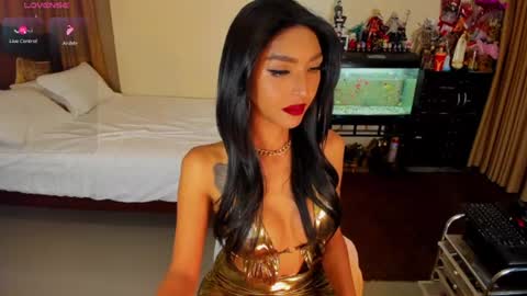CassieValbalera online show from 06/11/26, 03:04