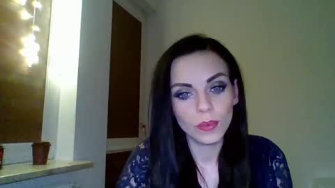 Cassie online show from 12/20/24, 10:22