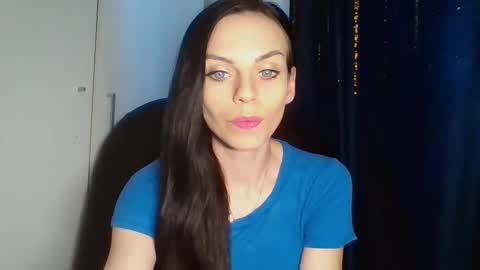 Cassie online show from 10/12/25, 06:23