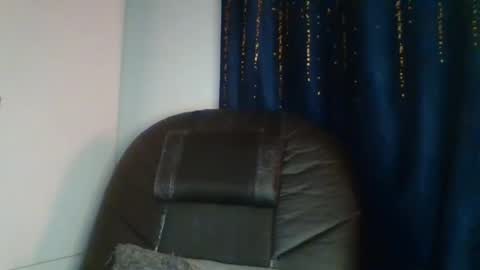 Cassie online show from 10/22/25, 07:02