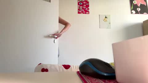 Olivia online show from 03/01/26, 08:05