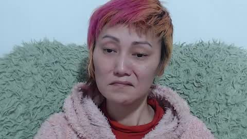 Snapshot of cassiopeia2025 chatting on 03/05/25, 12:49 cassiopeia2025 online show from 03/05/25, 12:49