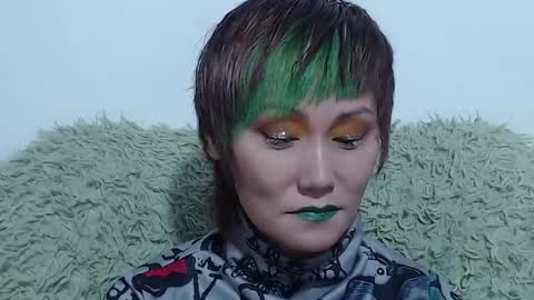 Snapshot of cassiopeia2025 chatting on 03/06/25, 01:05 cassiopeia2025 online show from 03/06/25, 01:05