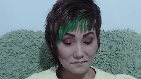 Snapshot of cassiopeia2025 chatting on 03/06/25, 11:31 cassiopeia2025 online show from 03/06/25, 11:31