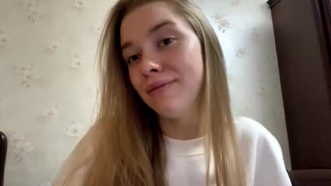 Snapshot of cassipurkey chatting on 10/07/25, 05:48 Anessa online show from 10/07/25, 05:48