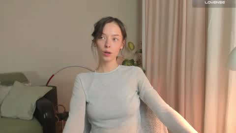  cassandra  online show from 12/04/24, 04:38