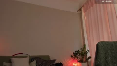  cassandra  online show from 01/07/25, 08:45