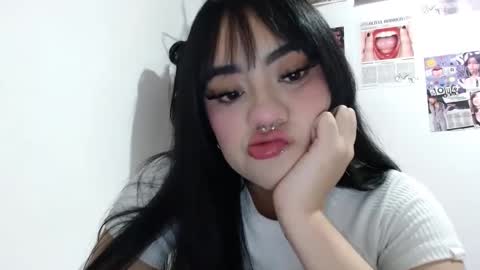 Snapshot of cat_mila_ chatting on 10/14/25, 03:40 Mila online show from 10/14/25, 03:40