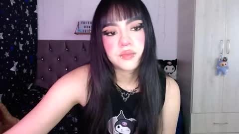 Snapshot of cat_mila_ chatting on 01/15/26, 05:45 Mila online show from 01/15/26, 05:45