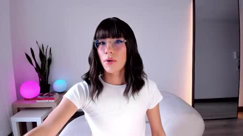 Snapshot of cata_n_cami chatting on 01/10/26, 09:52 cata_n_cami online show from 01/10/26, 09:52