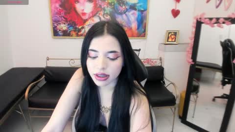 Snapshot of cata_naugthy_ chatting on 05/27/26, 01:19 Cata online show from 05/27/26, 01:19