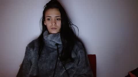 Snapshot of cata_sexy2410 chatting on 12/04/24, 04:32 cata_sexy2410 online show from 12/04/24, 04:32