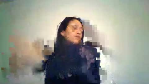 Snapshot of cata_sexy2410 chatting on 01/21/25, 11:35 cata_sexy2410 online show from 01/21/25, 11:35