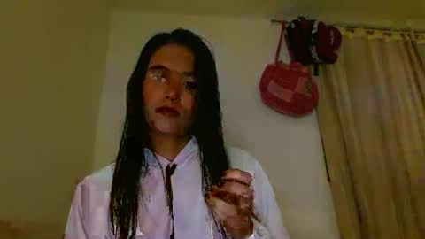 Snapshot of cata_sexy2410 chatting on 01/26/25, 12:48 cata_sexy2410 online show from 01/26/25, 12:48