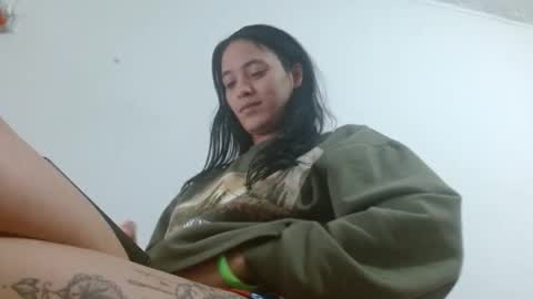 Snapshot of cata_sexy2410 chatting on 09/24/25, 02:48 cata_sexy2410 online show from 09/24/25, 02:48