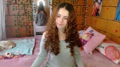 Snapshot of cata_snow chatting on 02/24/26, 08:29 Cata Snow online show from 02/24/26, 08:29