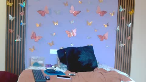 catalina online show from 02/01/25, 06:40