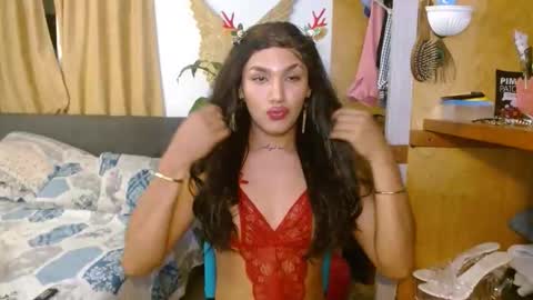 Snapshot of catafitt_1 chatting on 11/22/25, 04:11 catalyna fitness online show from 11/22/25, 04:11