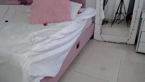 catalaia_stomm online show from 02/07/25, 04:14