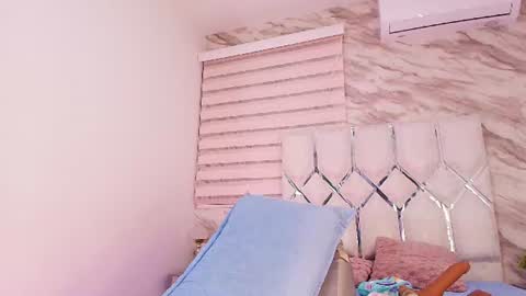 Snapshot of cataleya__ebony chatting on 06/13/26, 03:15 cataleya online show from 06/13/26, 03:15