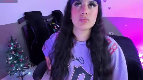 Snapshot of cataleya_blare chatting on 11/28/25, 03:53 LUU online show from 11/28/25, 03:53