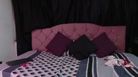 Cata Prins  online show from 09/27/25, 11:04