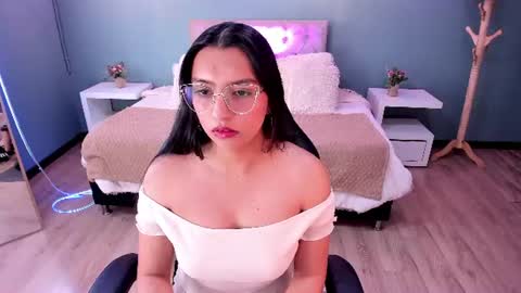 Snapshot of cataleya_lux chatting on 07/27/26, 12:34 cataleya_lux online show from 07/27/26, 12:34